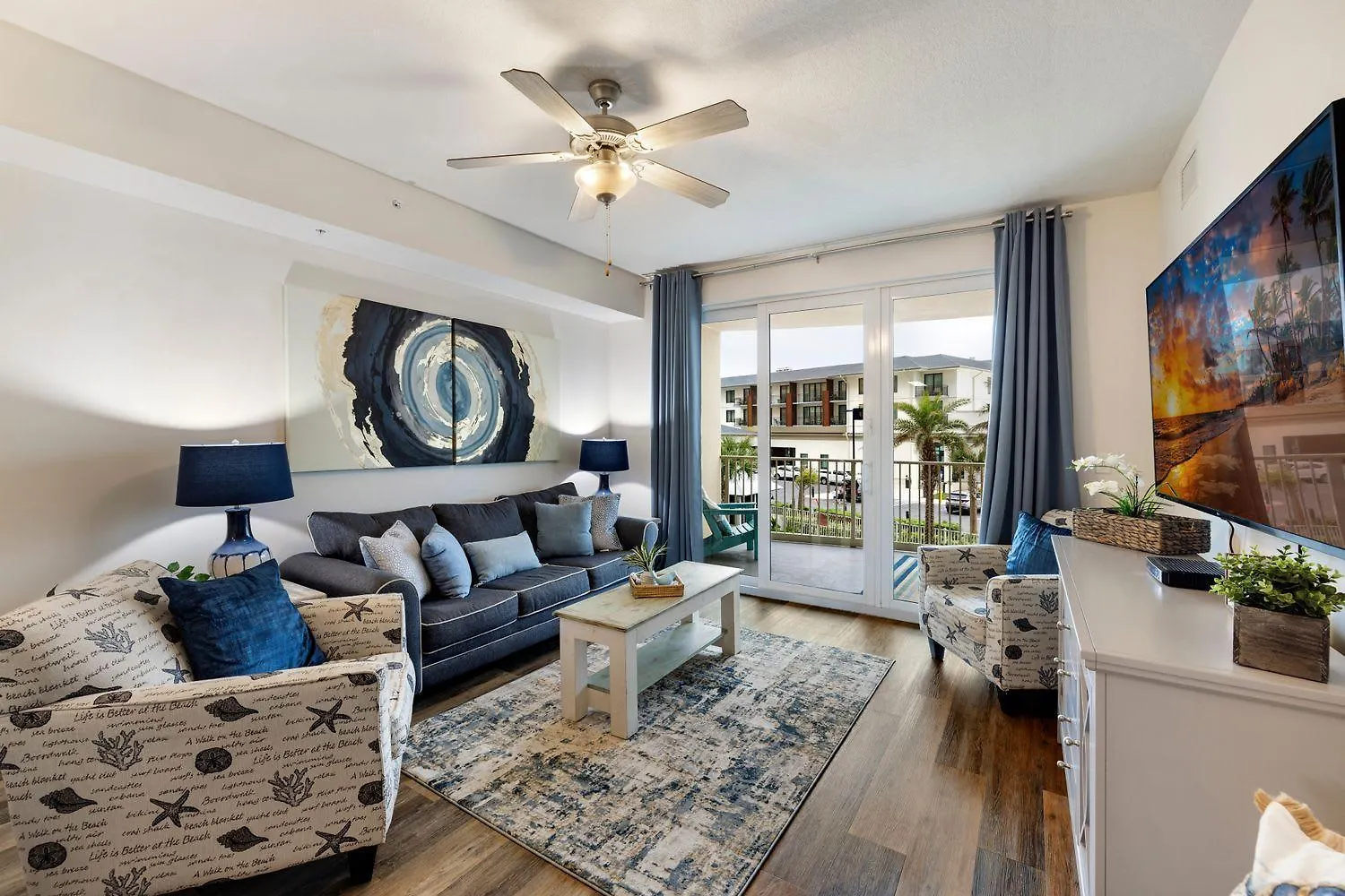 Calypso 3 New Relax Unwind Luxury Pcb Next To Pier Park 3 Bed 2 Bath Pool Hot Tub Tikki Bar Villa Panama City Beach Holiday home