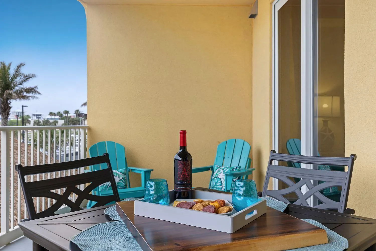 Calypso 3 New Relax Unwind Luxury Pcb Next To Pier Park 3 Bed 2 Bath Pool Hot Tub Tikki Bar Villa Panama City Beach Holiday home