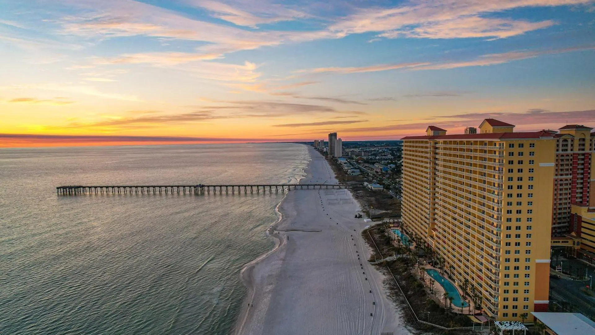 Willa Calypso 3 New Relax Unwind Luxury Pcb Next To Pier Park 3 Bed 2 Bath Pool Hot Tub Tikki Bar Panama City Beach