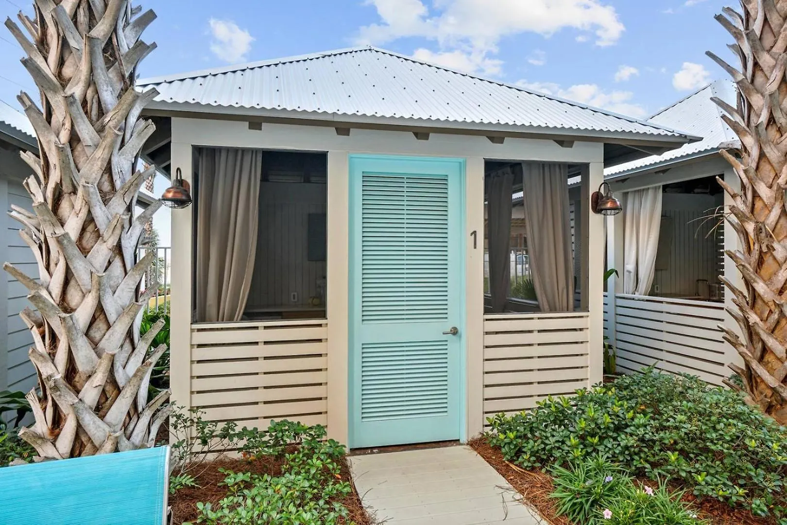 Dom wakacyjny Willa Calypso 3 New Relax Unwind Luxury Pcb Next To Pier Park 3 Bed 2 Bath Pool Hot Tub Tikki Bar Panama City Beach